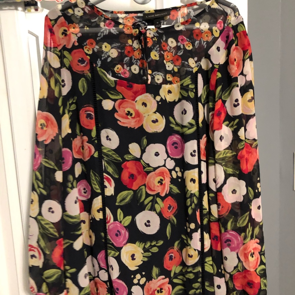 Lane Bryant floral pleasant top